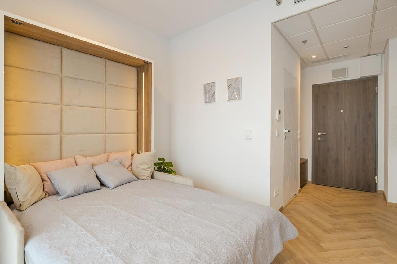 وارسو Kasprzaka 29 - Bezplatny Parking - Free Parking - Piekny Widok Na Centrum Miasta - Duzy Balkon - Smart Tv 55 Cali - Wifi - Better Rental المظهر الخارجي الصورة