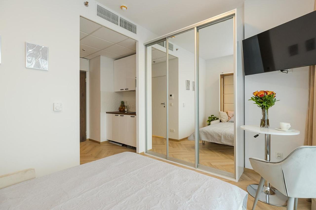 وارسو Kasprzaka 29 - Bezplatny Parking - Free Parking - Piekny Widok Na Centrum Miasta - Duzy Balkon - Smart Tv 55 Cali - Wifi - Better Rental المظهر الخارجي الصورة